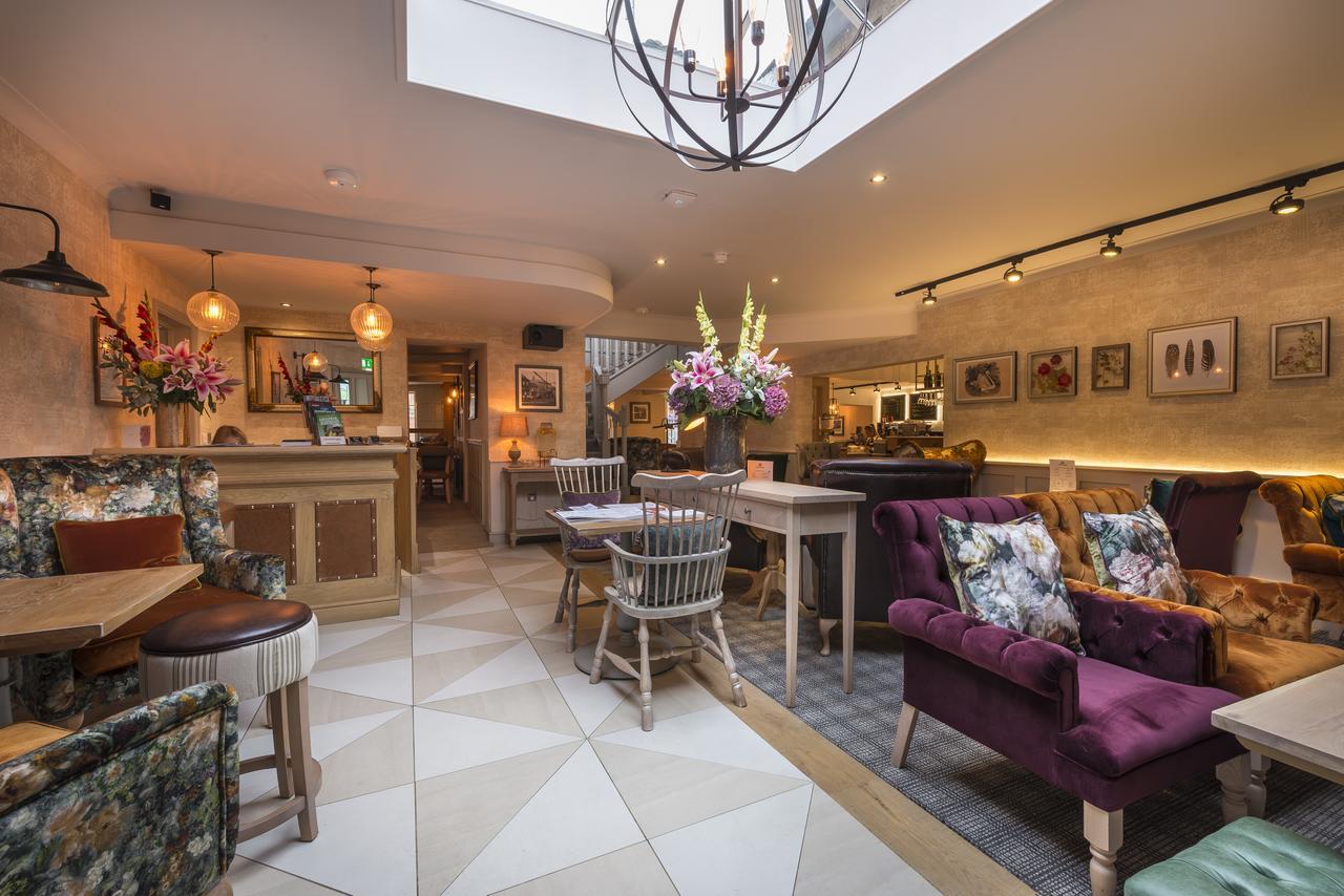 The Three Swans Hotel, Hungerford, Berkshire Экстерьер фото